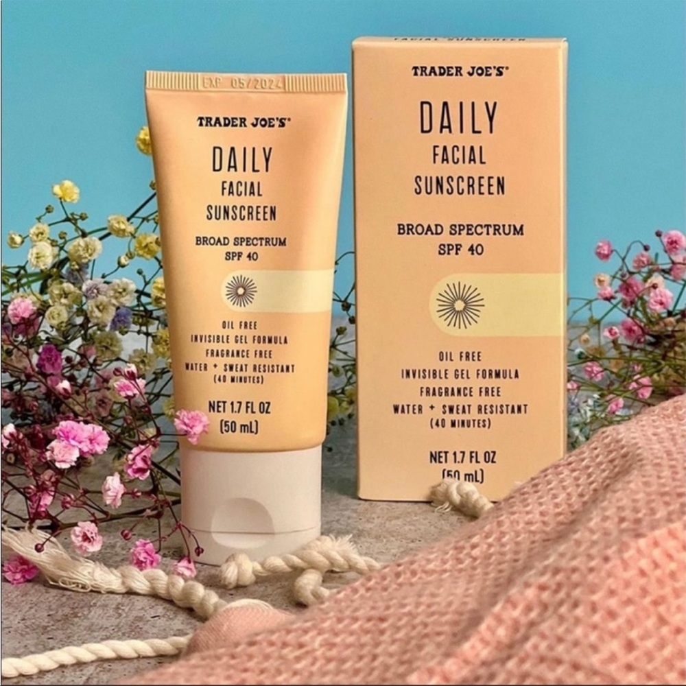 Trader Joe’s Daily Facial Sunscreen NIB